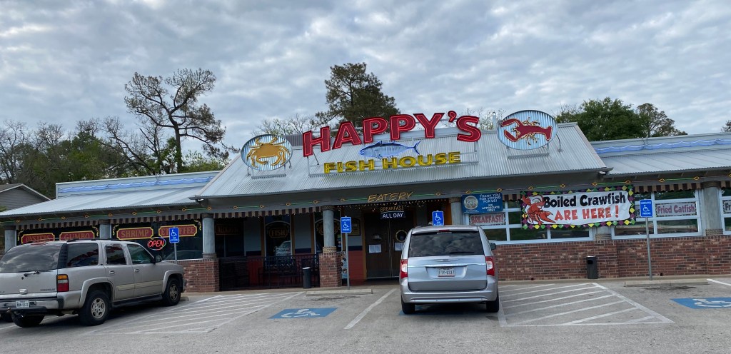 Happy's Fish House restaurant exterior.